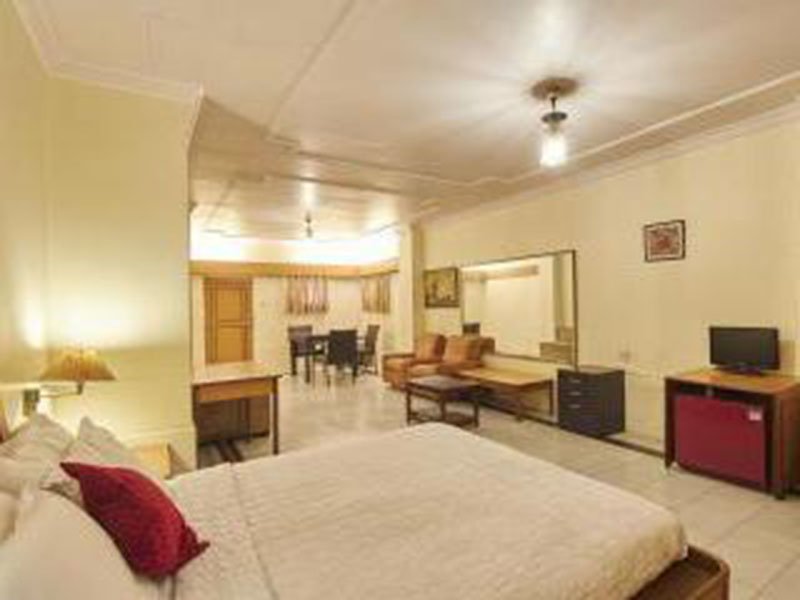 Фото отеля 2