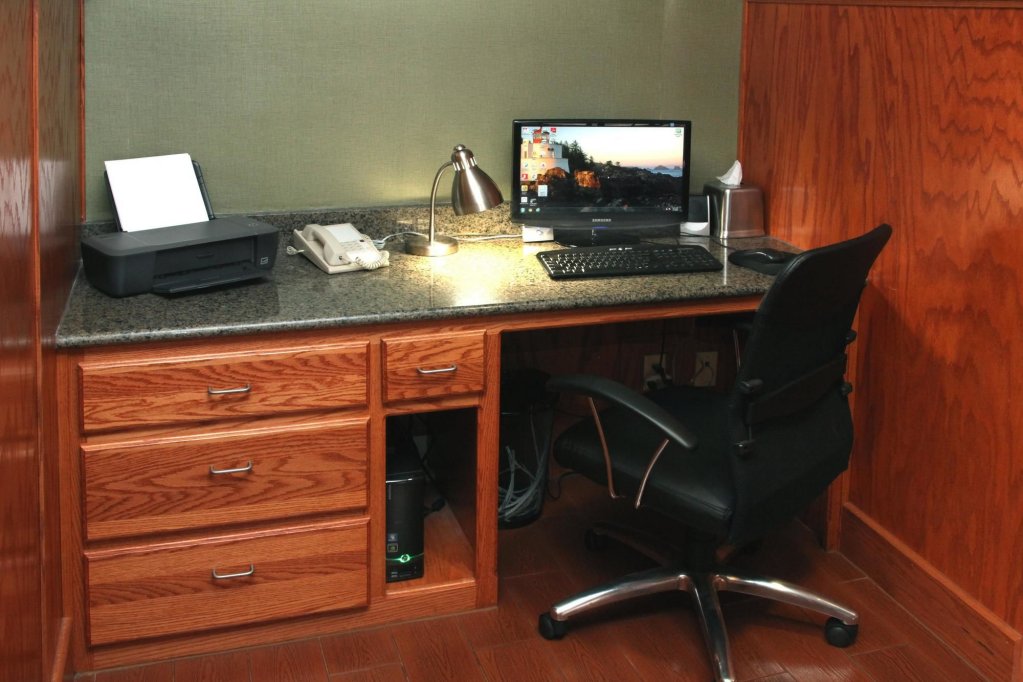 Фото Hampton Inn Lebanon