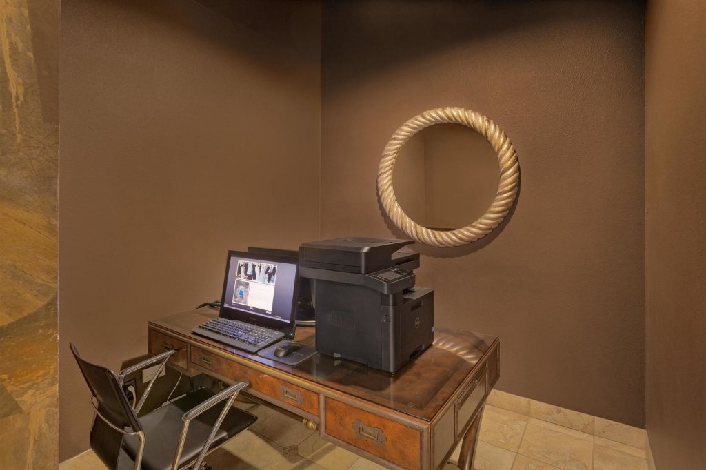 Фото Best Western Plus Yakima Hotel