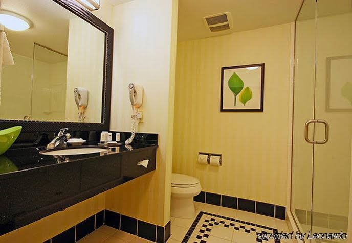 Фото Fairfield Inn & Suites by Marriott Turlock