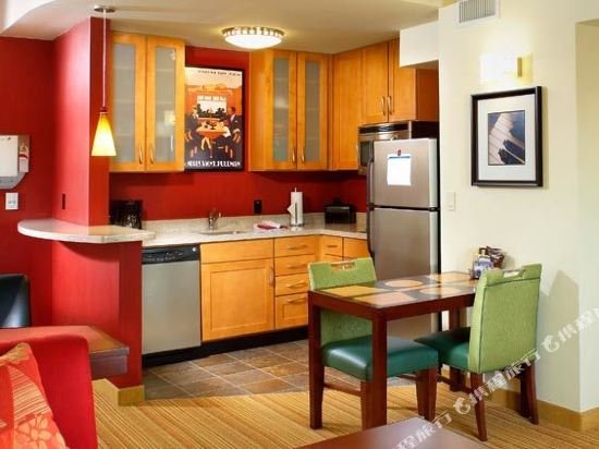 Фото Residence Inn by Marriott San Antonio Six Flags at The Rim