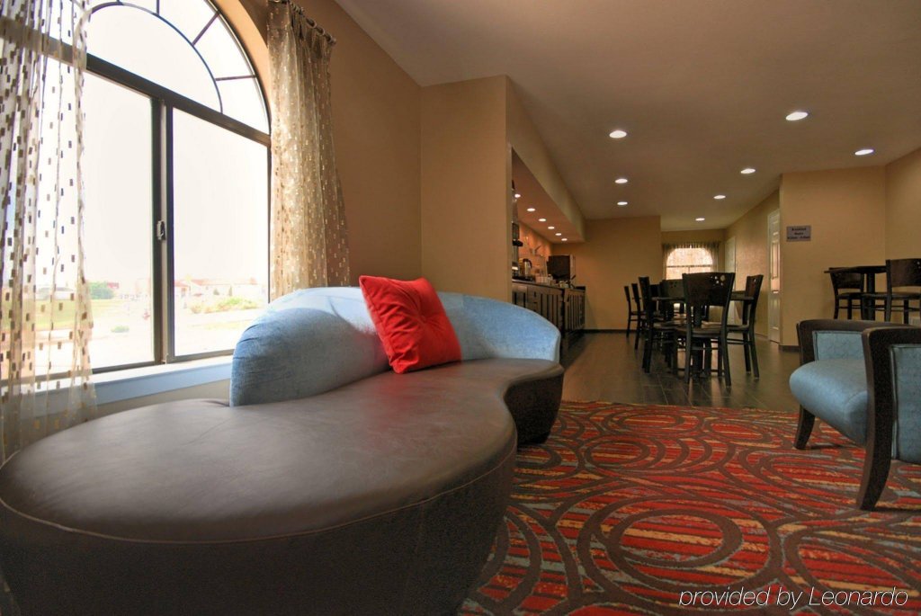 Фото Best Western Cedar Inn