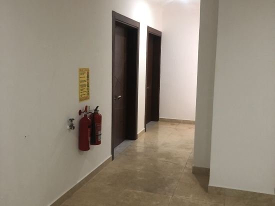 Фото James Persia Piece