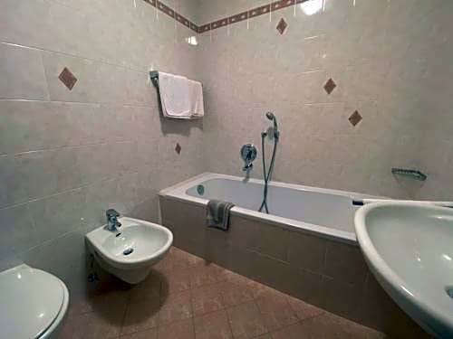 Фото Hotel Lengsteinerhof