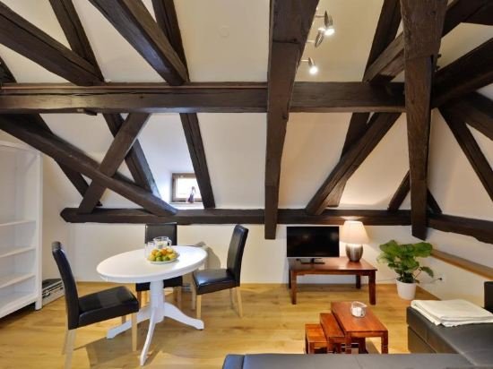 Фото Old Town Boutique Apartments