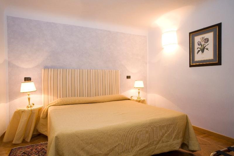 Фото Residence Palazzo Gamba