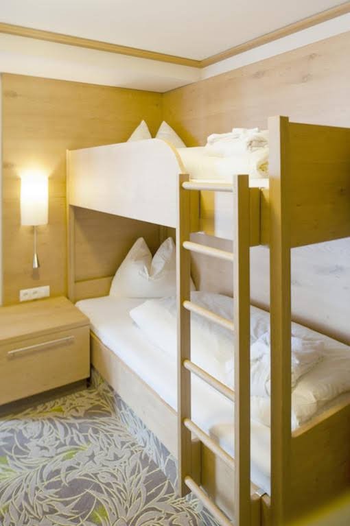 Фото Schillerkopf Alpinresort