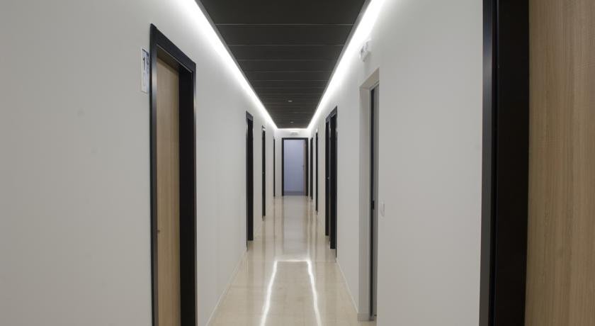 Фото Up Hostel Valencia