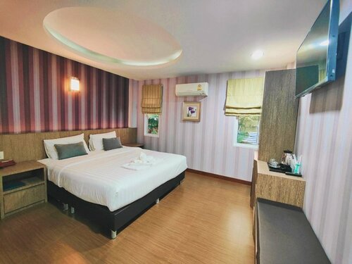 Гостиница Bsk Inn в Канчанабури
