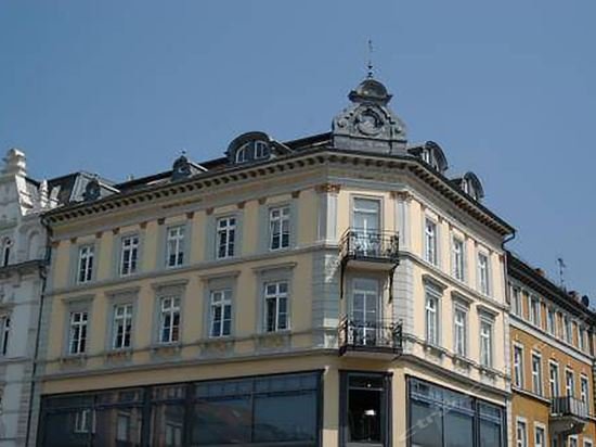 Фото отеля 1