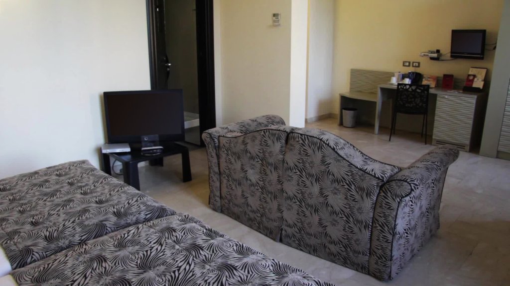 Фото Hotel Garibaldi