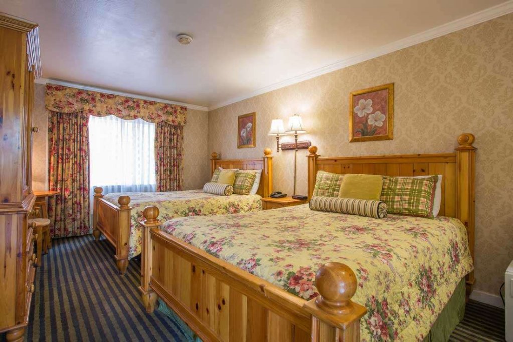 Фото Carmel Inn And Suites