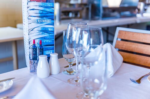 Гостиница Best Western Hospitality Inn Carnarvon в Карнарвоне