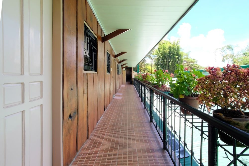 Фото Mountain Lodge