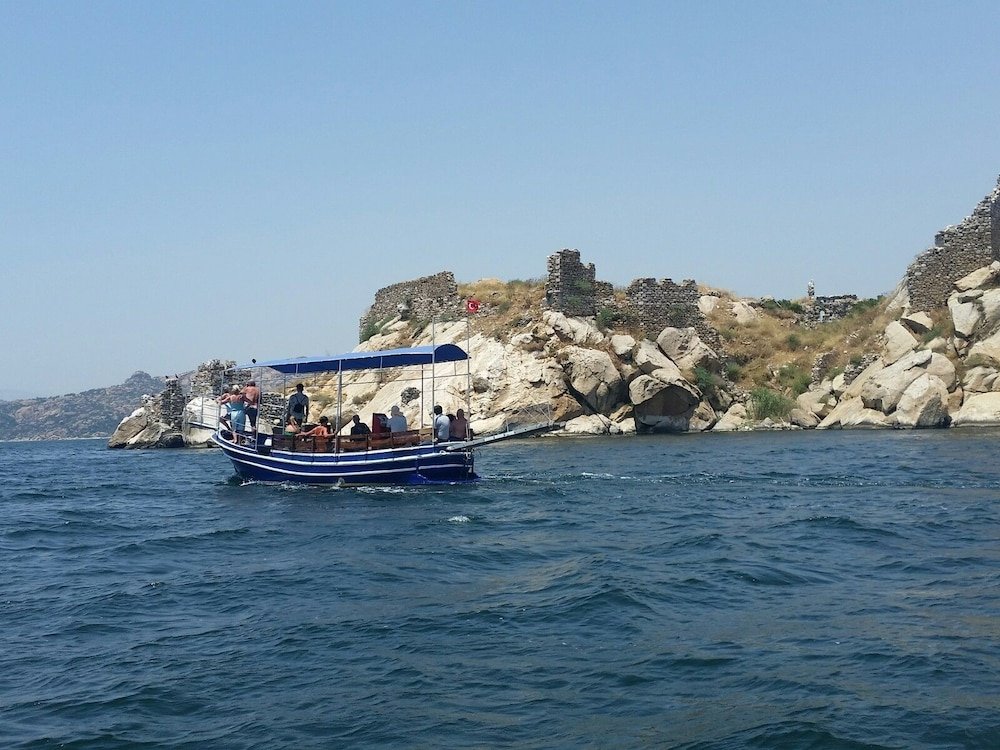 Фото отеля 3