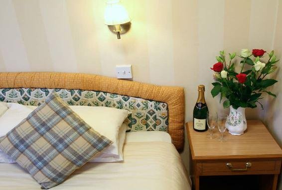 Фото Castletown Hotel