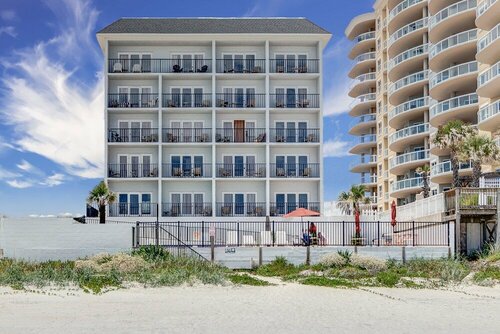 Гостиница Beach Quarters Daytona