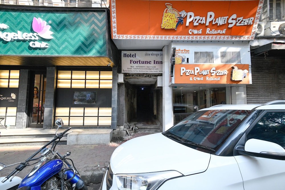 Фото отеля 2