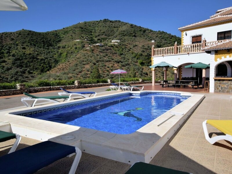 Гостиница Spacious Villa In Costa Del Dol With Private Pool