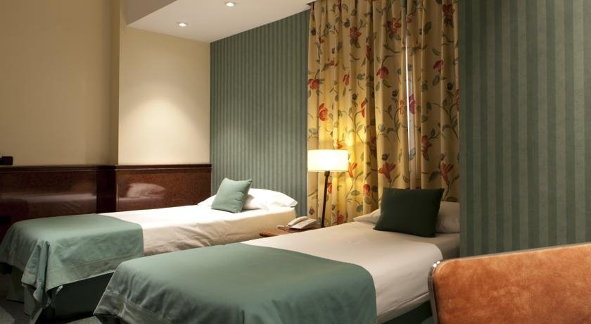 Фото Hotel Praga