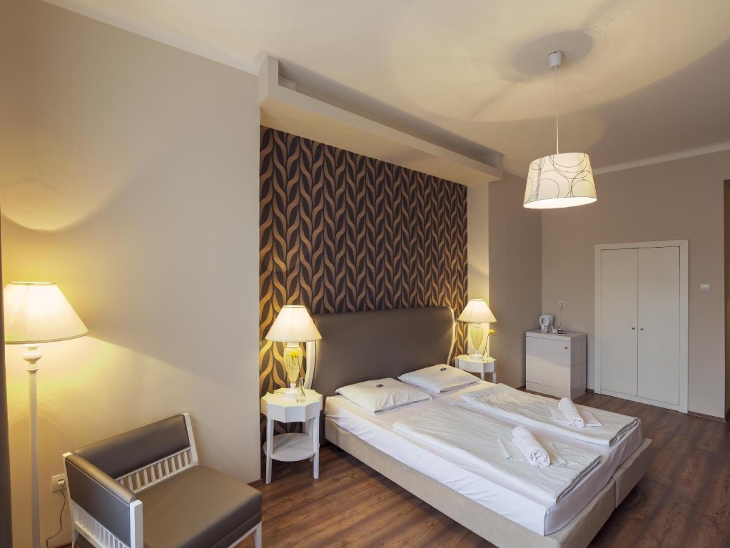 Фото Апарт-Отель House Octogon