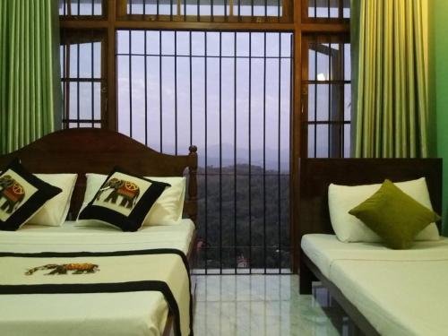 Фото Serenity Hill Oasis