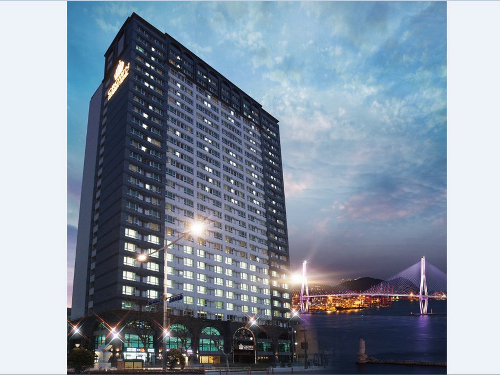 Фото Crown Harbor Hotel Busan