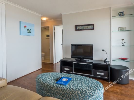 Фото Palmerston Tower Holiday Apartments