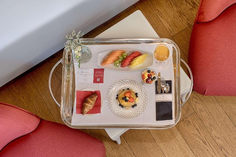 Фото Nh Collection Firenze Porta Rossa