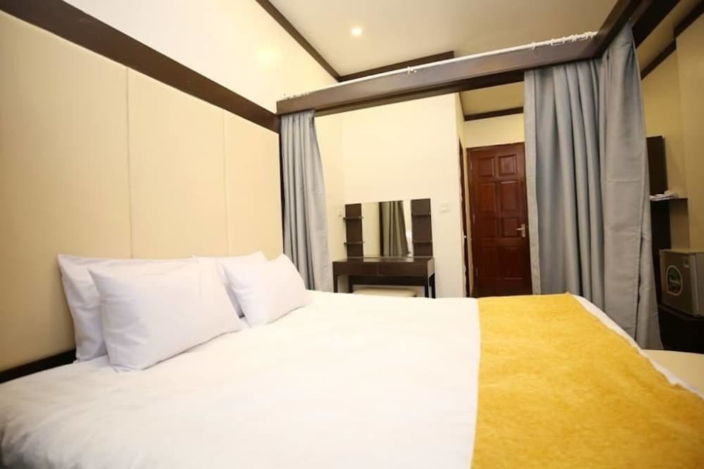 Фото Summer Place Hotel - Hostel