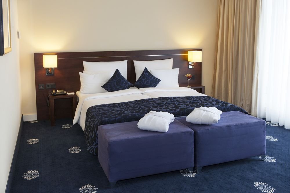 Фото Hotel Vier Jahreszeiten Starnberg