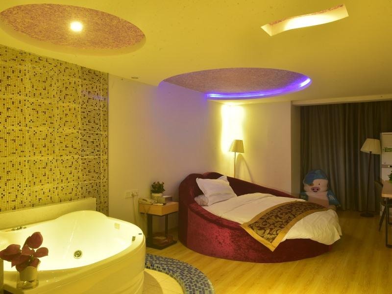 Фото GreenTree Inn Changzhou Jintan North Bus Station Express Hotel