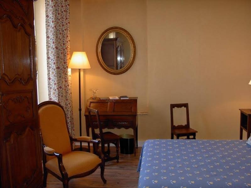 Фото Hotel du Theatre