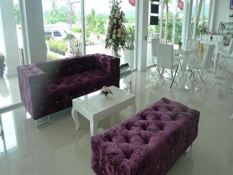 Фото Phet Cha-am Plaza & Resort