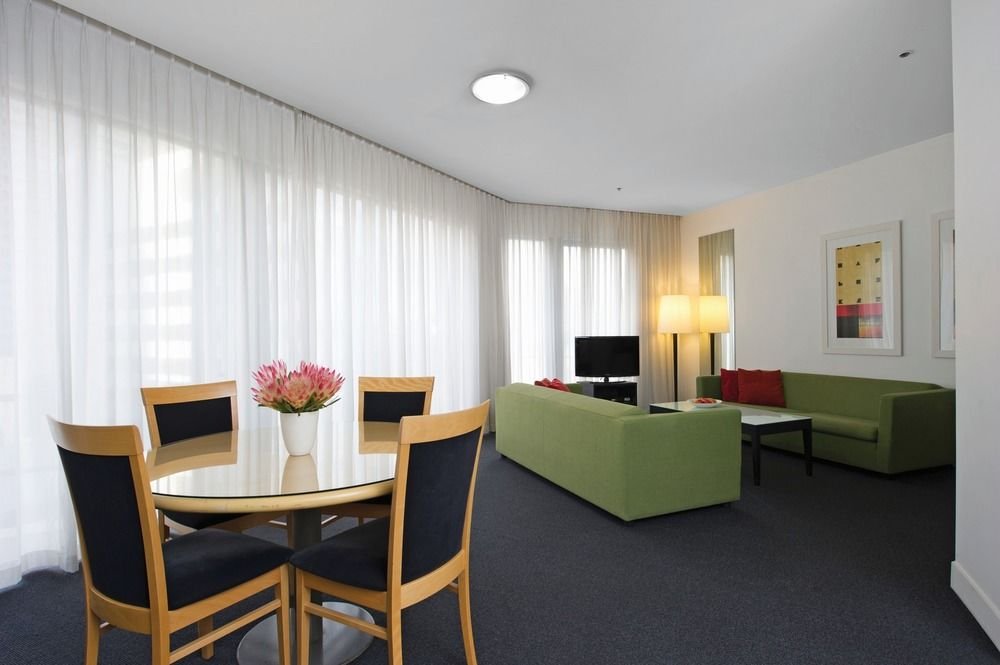 Фото Vibe Hotel Sydney