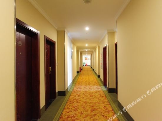 Фото GreenTree Inn New District Hospital of People s Hospital MingLiu Express Hotel