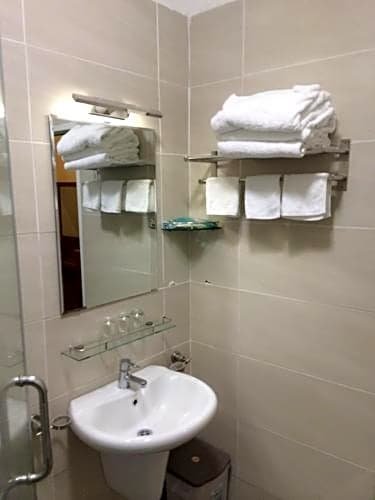 Фото Mango Hotel Hanoi