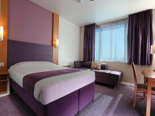 Гостиница Premier Inn Abu Dhabi International Airport в Абу-Даби