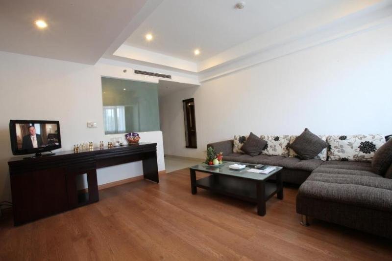 Фото Baoson International Hotel