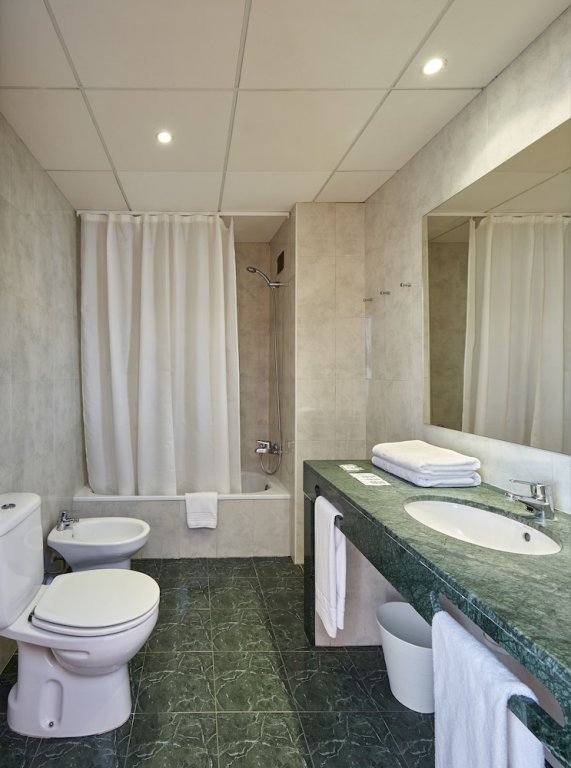 Фото Gran Hotel Flamingo