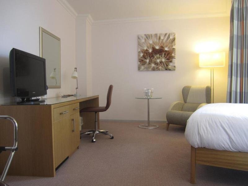 Фото Hilton Reading