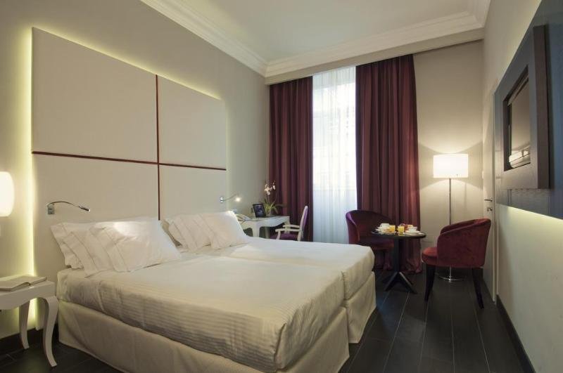 Фото Sina De la Ville