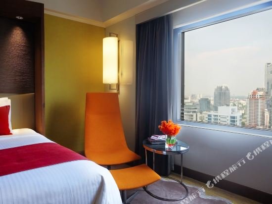 Фото Crowne Plaza Bangkok Lumpini Park, an Ihg Hotel