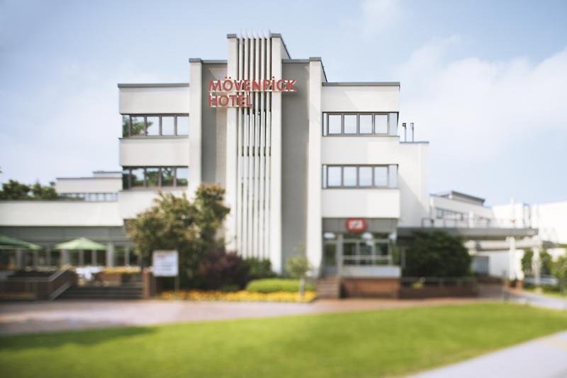 Фото Park Inn by Radisson Lübeck