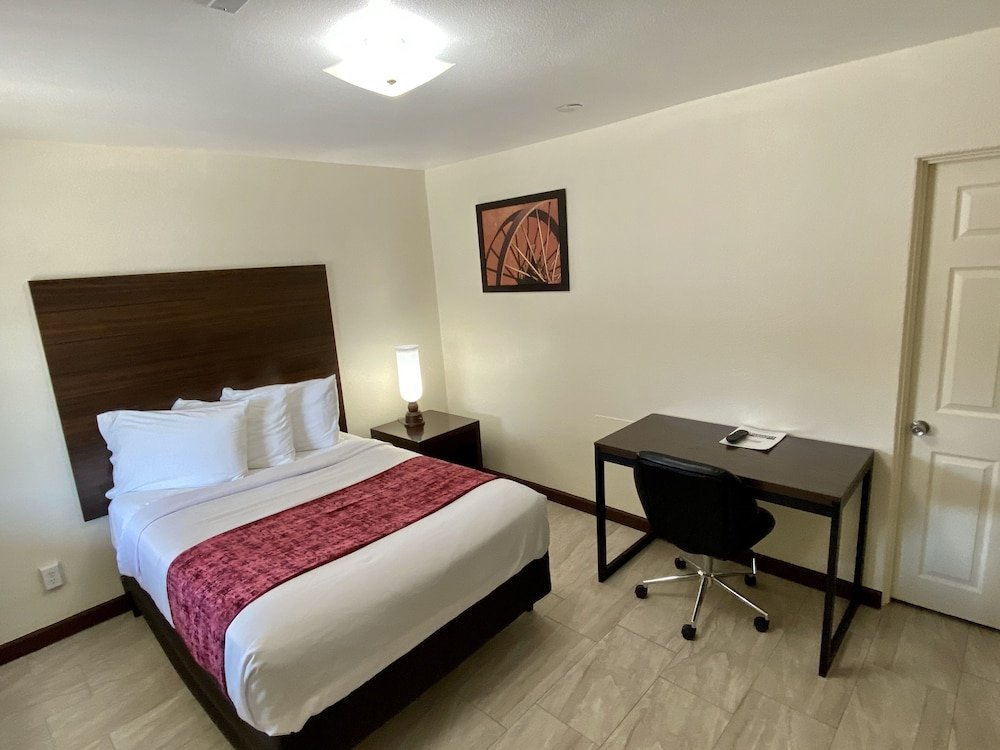 Фото Roswell Inn