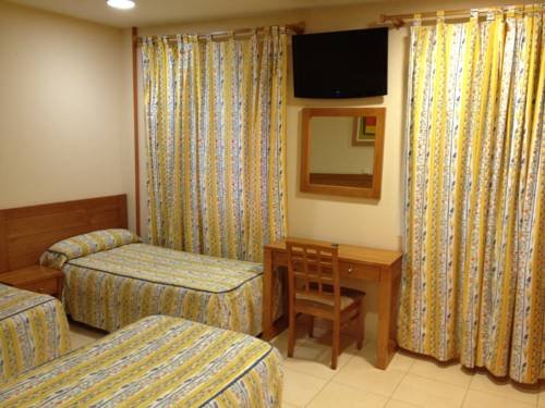 Фото Hostal Aeropuerto