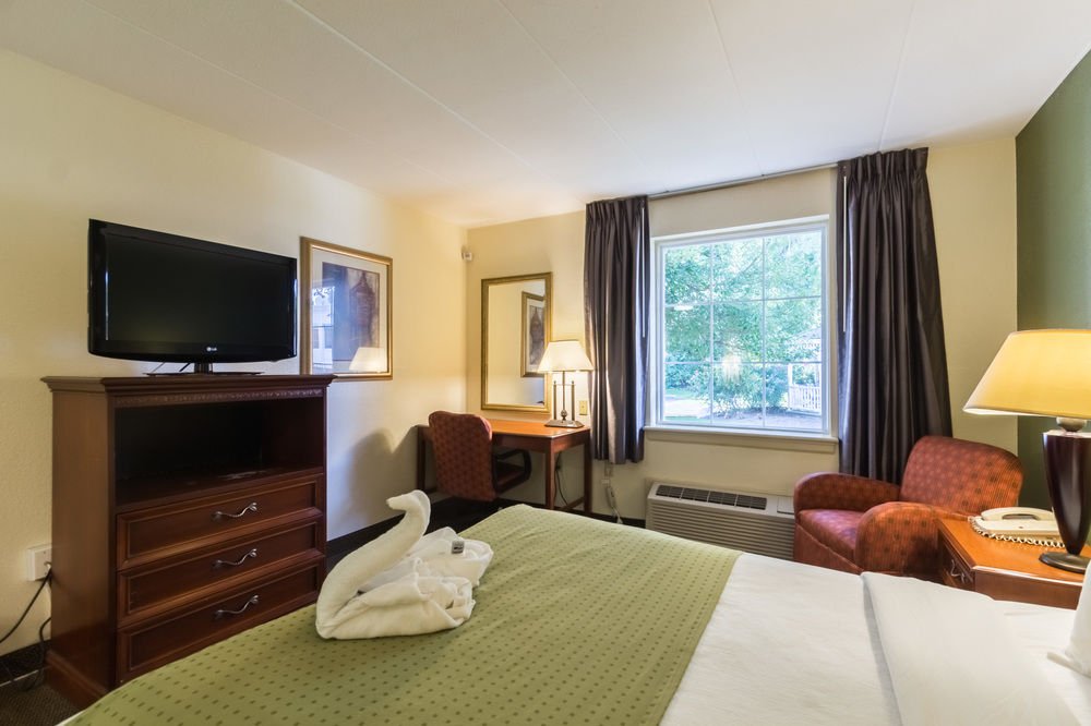 Фото Quality Inn & Suites Conference Center