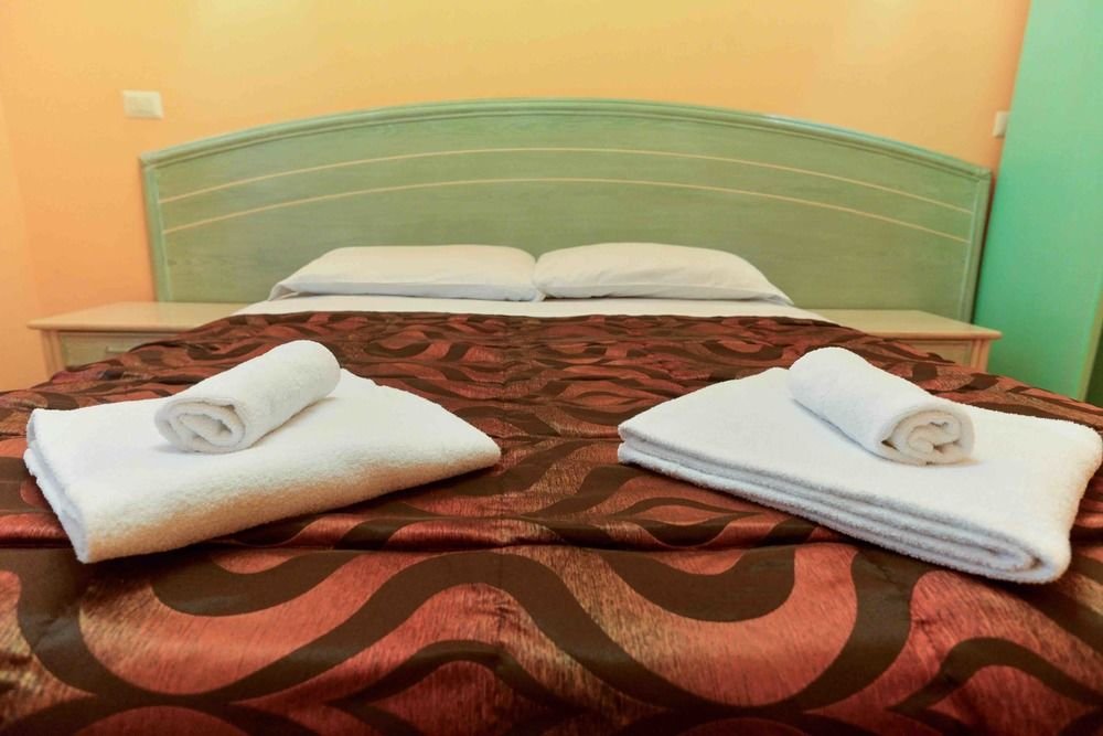 Фото B&t Rooms Trani