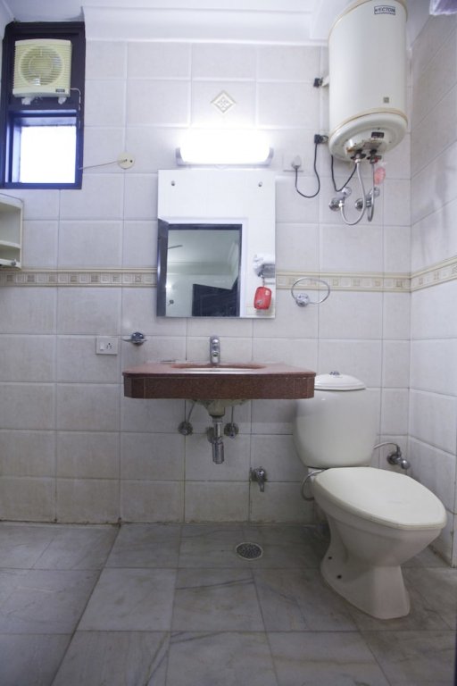 Фото Oyo 8761 Hotel Mall View