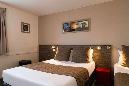 Гостиница Sure Hotel by Best Western Nantes Saint-Herblain в Сент-Эрблене